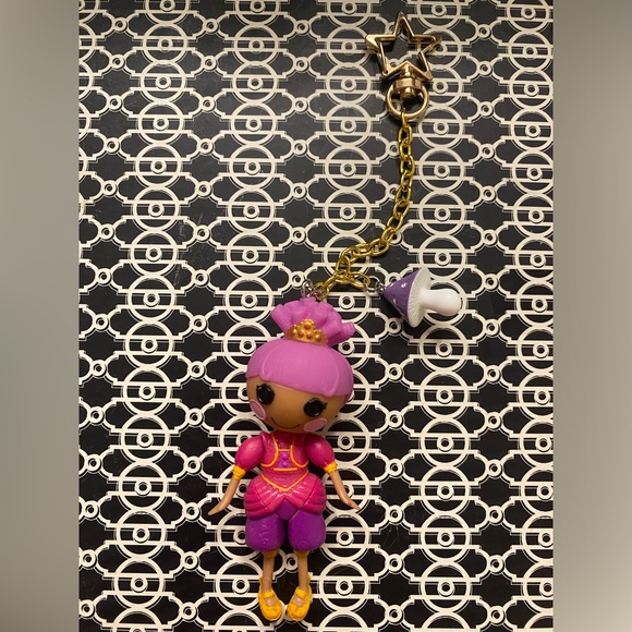 Custom mini Lalaloopsy keychain🐪🧞‍♀️ - Picture 1 of 6